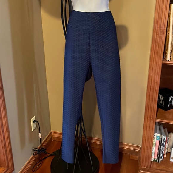 BBJ Los Angeles Pants - 🆕NWT cozy fleece lined love my fit leggings size XL dark blue.
